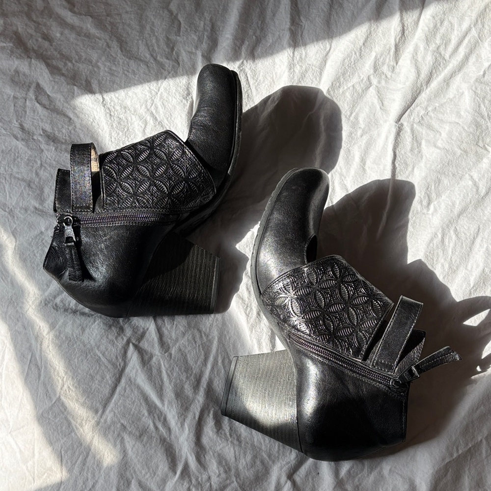 Miz Mooz Black Heeled Ankle Boots - Picture 6 of 8